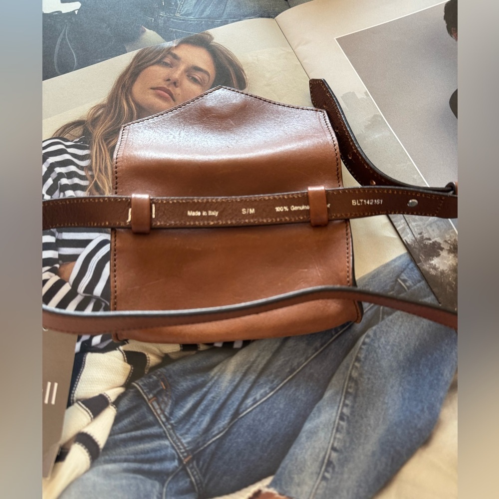 New - J Jill envelope belt soft leather in dark cognac - Picture 5 of 7